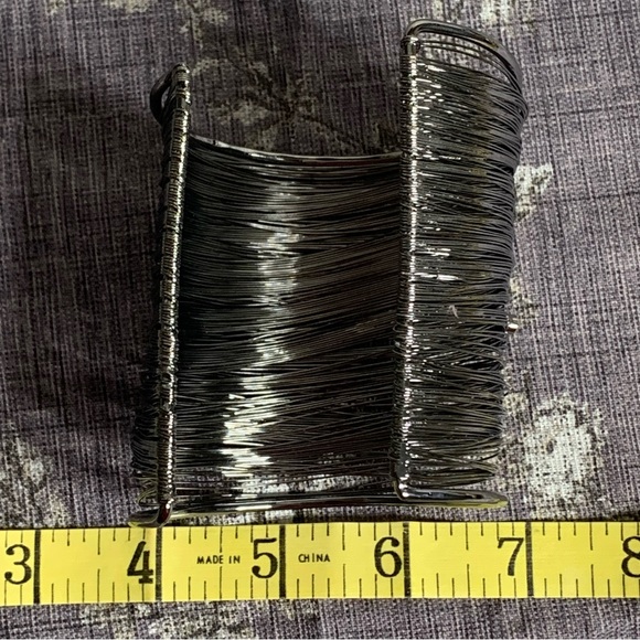 Brand New Metal Strands Crystal Cuff Bracelet - Picture 9 of 10